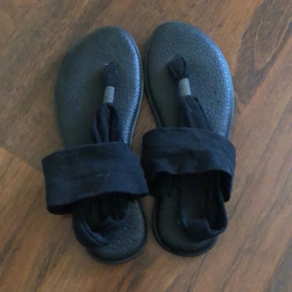 Black Sanuk Slingshot Sandals